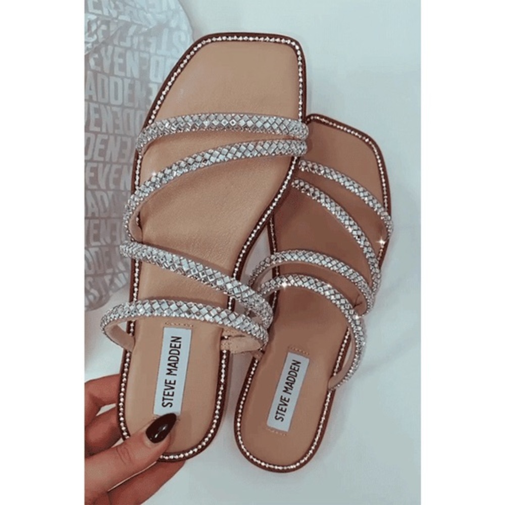 STEVE MADDEN RHINESTONE SANDALS